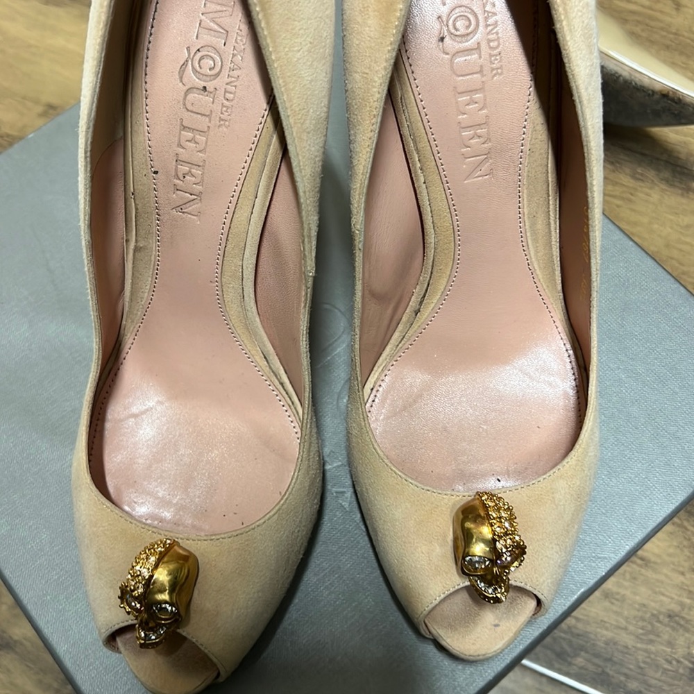 Alexander mcqueen heels